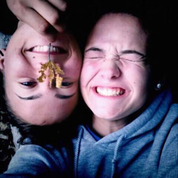 Meet your Posher, Alex - Picture 1 of 1